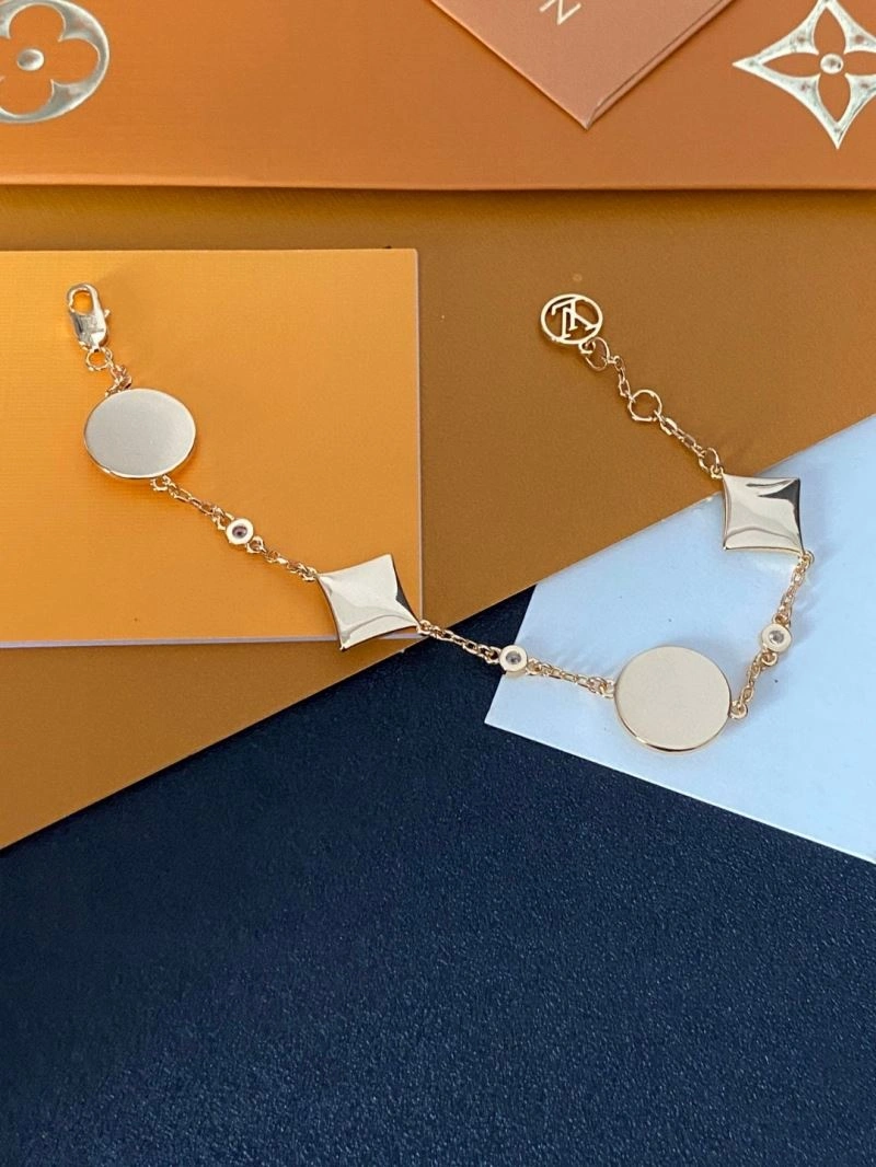Durable Louis Vuitton Bracelets 250960