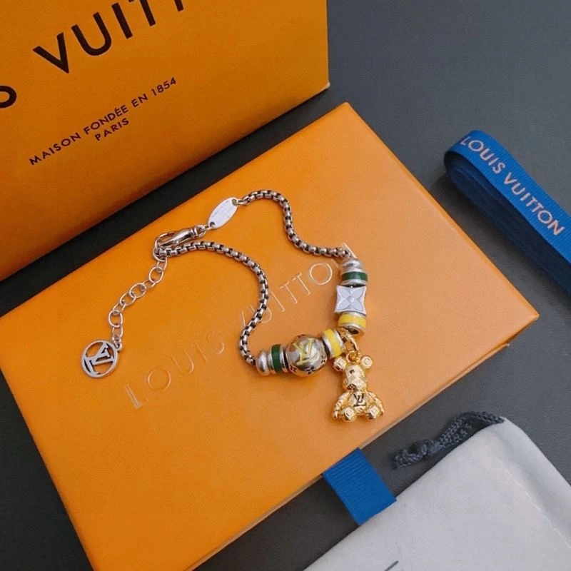 Louis Vuitton Bracelets Stretchable 250881