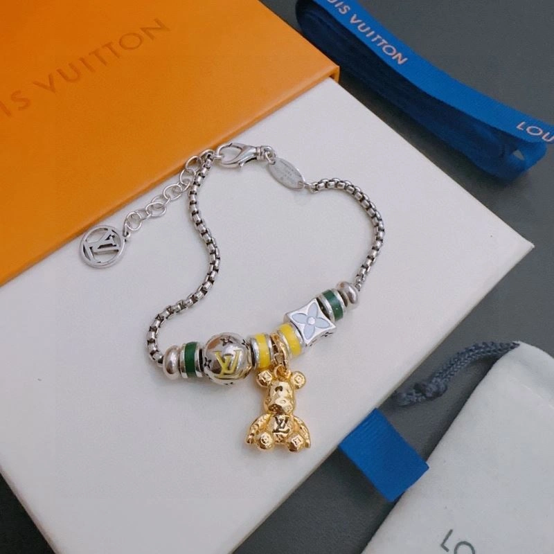 Louis Vuitton Bracelets Stretchable 250881