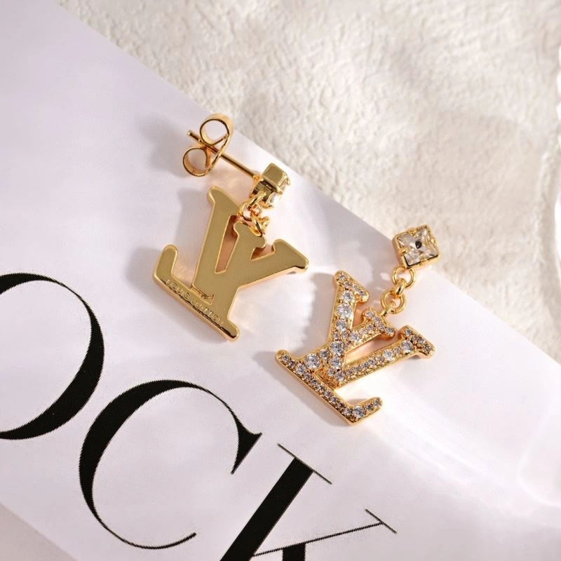 TimelessDesign Louis Vuitton Bracelets 250861