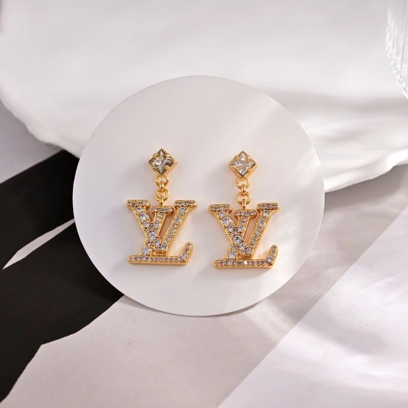TimelessDesign Louis Vuitton Bracelets 250861