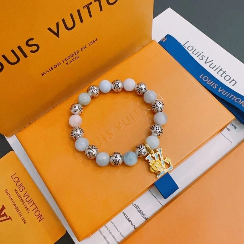 Lightweight Louis Vuitton Bracelets 250856