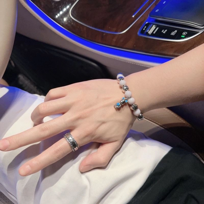 Colorful Louis Vuitton Bracelets 250820