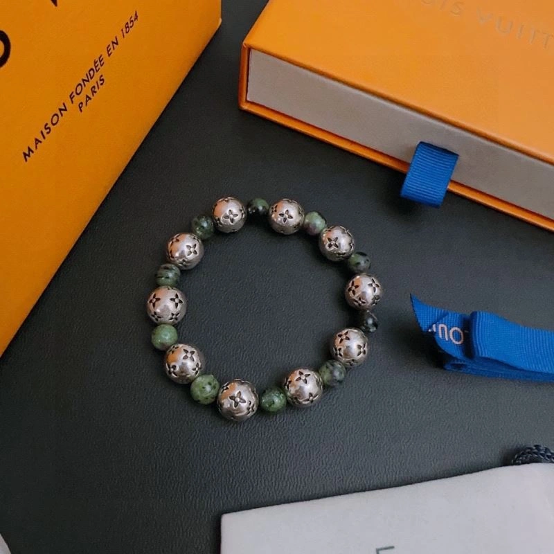 Effortless Louis Vuitton Bracelets 250821