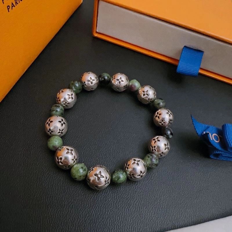 Effortless Louis Vuitton Bracelets 250821