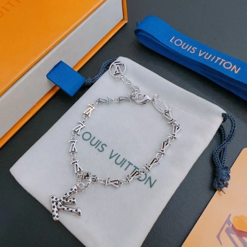 Louis Vuitton Bracelets Casual 250839