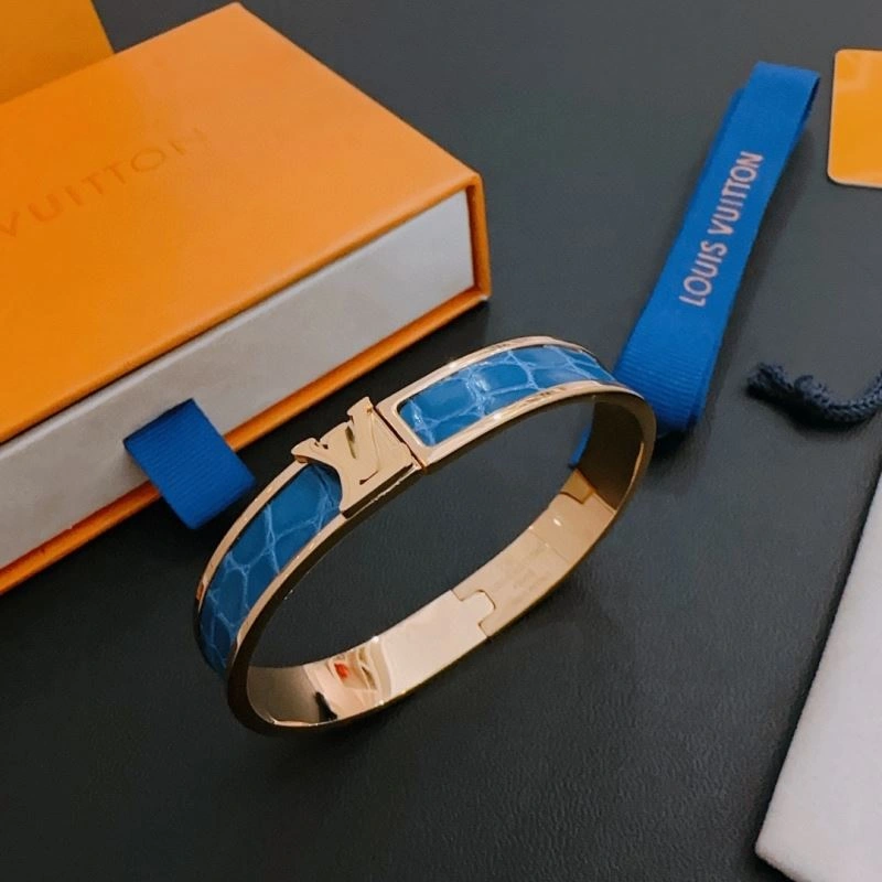 Louis Vuitton Bracelets TechFriendly 250836