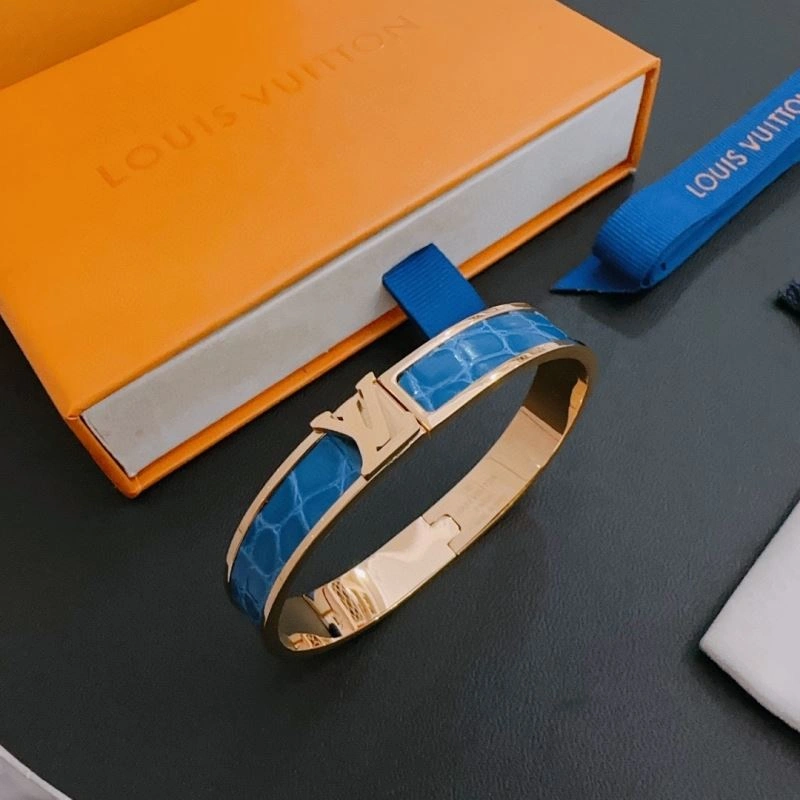 Louis Vuitton Bracelets TechFriendly 250836