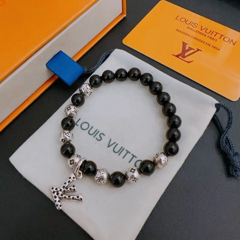 StreetReady Louis Vuitton Bracelets 250831