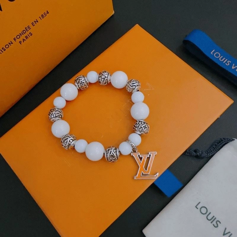 Louis Vuitton Bracelets Premium 250823