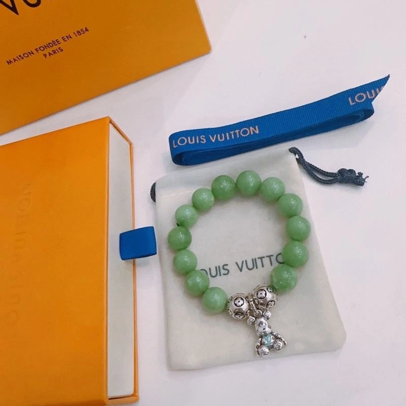 ModernLook Louis Vuitton Bracelets 250827