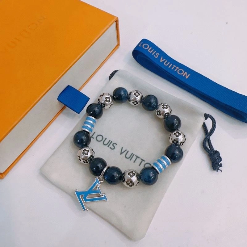 Versatile Louis Vuitton Bracelets 250835