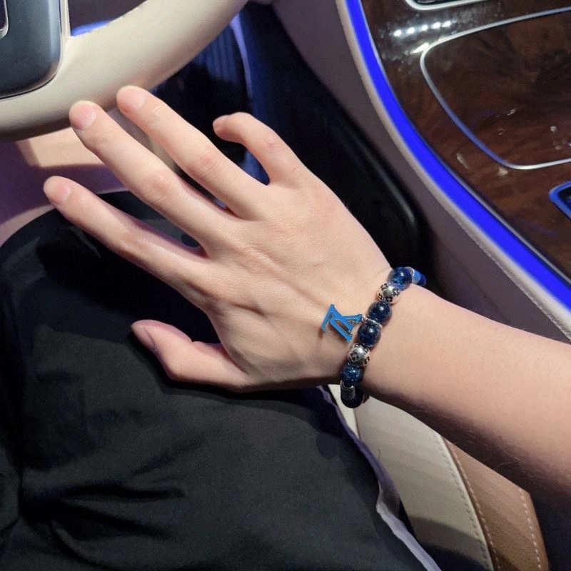 Versatile Louis Vuitton Bracelets 250835