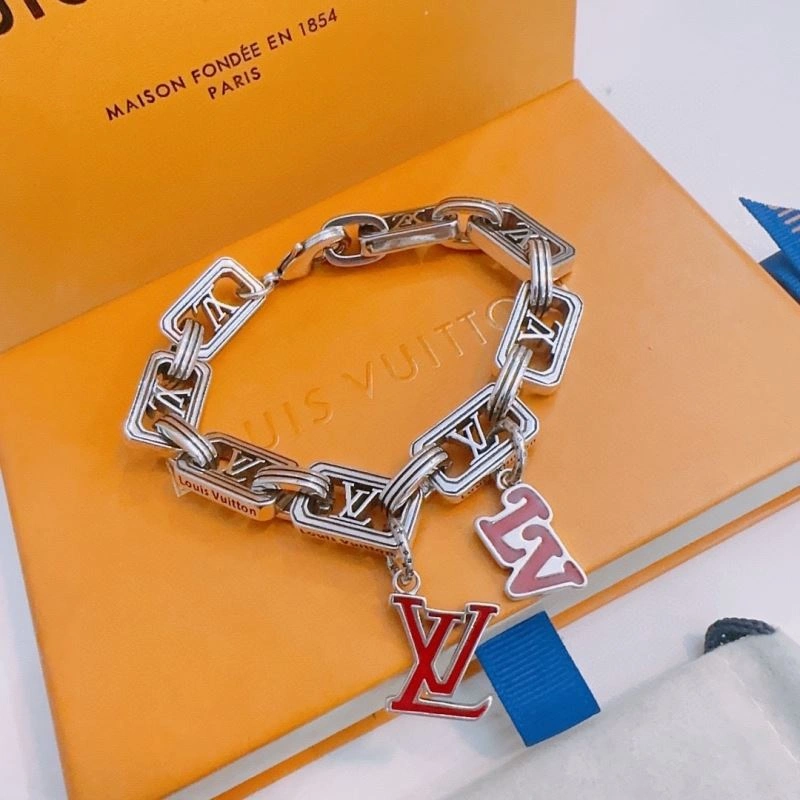 Louis Vuitton Bracelets MultiPurpose 250852