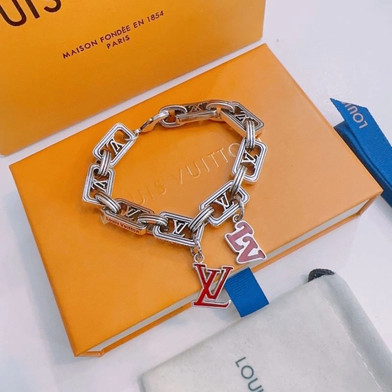 Louis Vuitton Bracelets MultiPurpose 250852