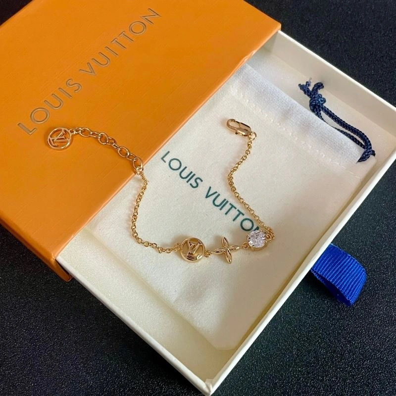 Louis Vuitton Bracelets Vibrant 250789