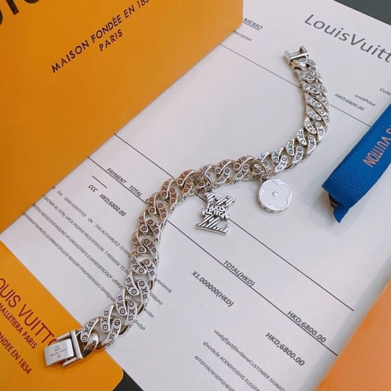 Breathable Louis Vuitton Bracelets 250804