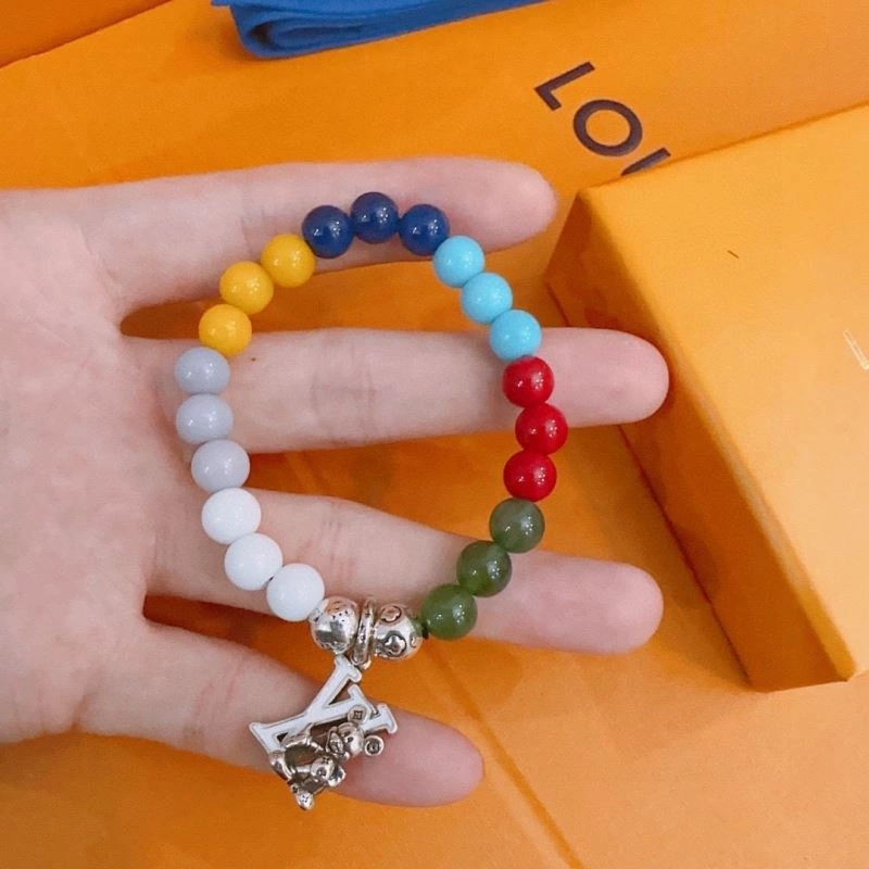 Flexible Louis Vuitton Bracelets 250810