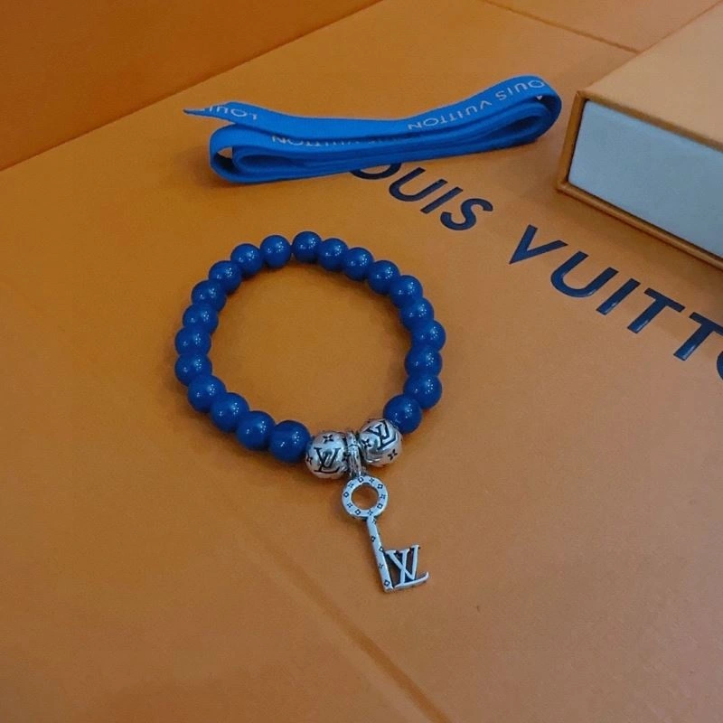 Durable Louis Vuitton Bracelets 250809