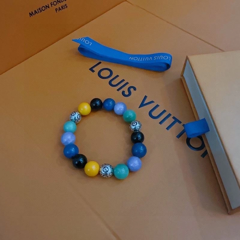 Louis Vuitton Bracelets Supportive 250795