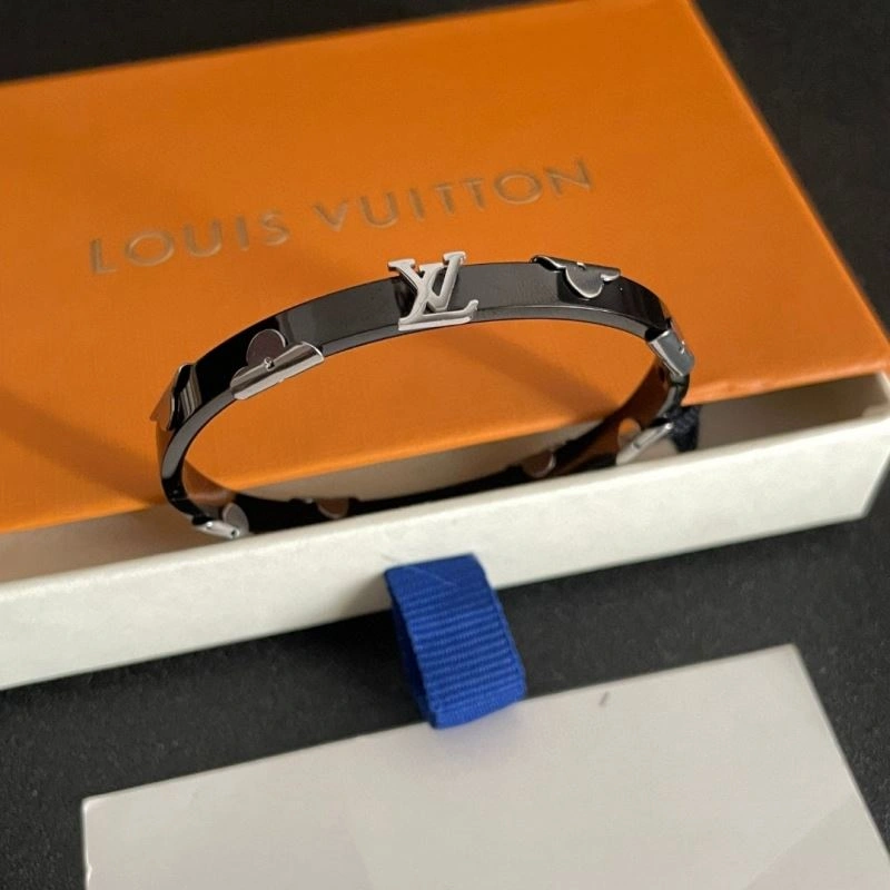 Louis Vuitton Bracelets Efficient 250805
