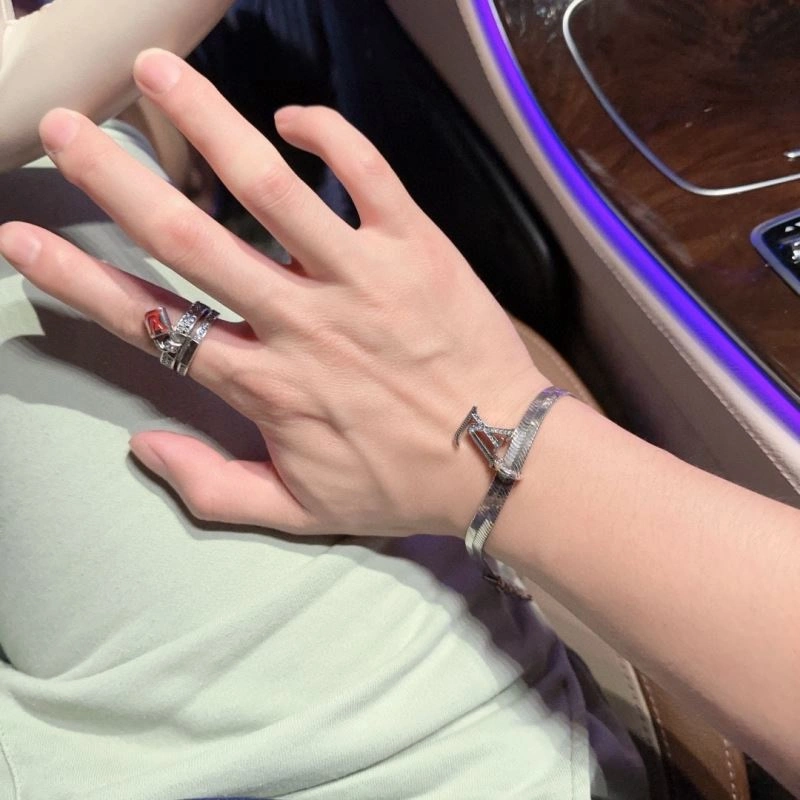 Louis Vuitton Bracelets FlexibleFit 250794