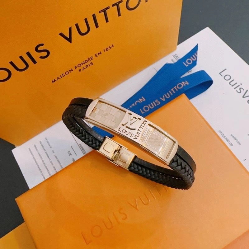 WrinkleFree Louis Vuitton Bracelets 250782