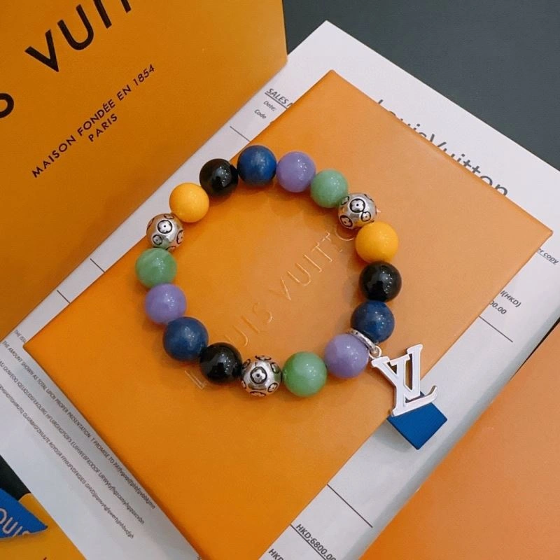 Premium Louis Vuitton Bracelets 250774
