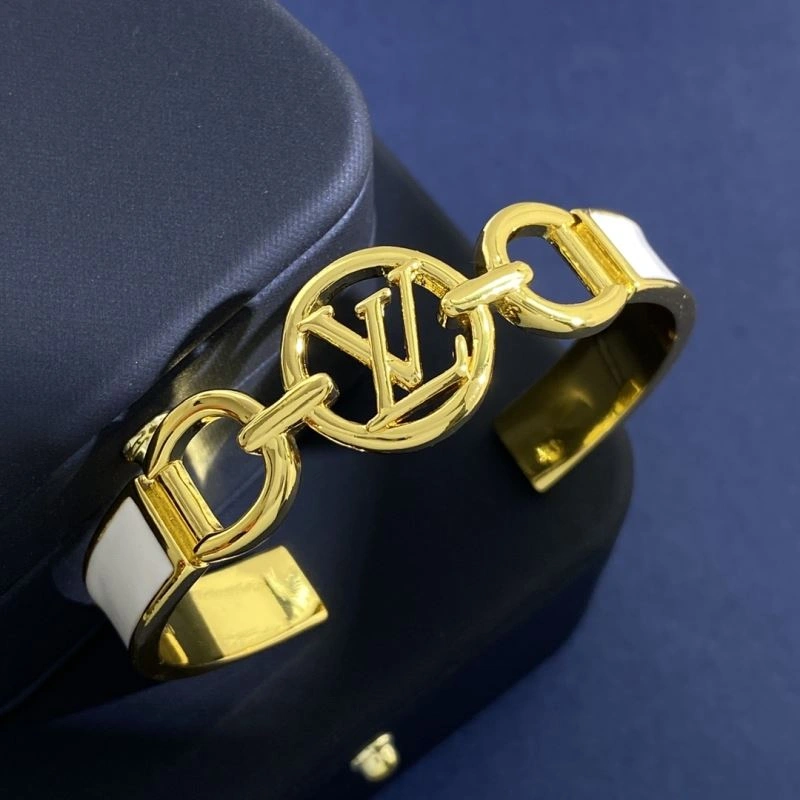Louis Vuitton Bracelets Comfortable 250773