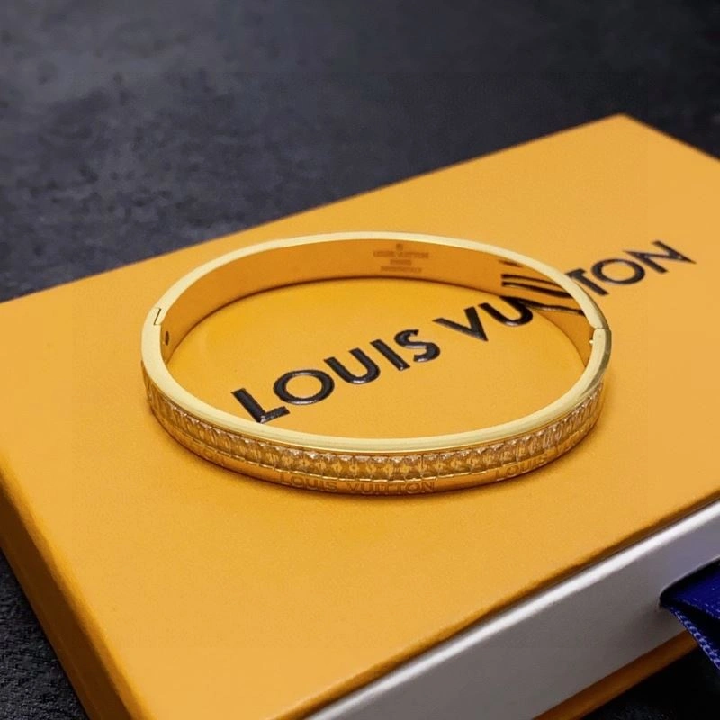Flexible Louis Vuitton Bracelets 250765