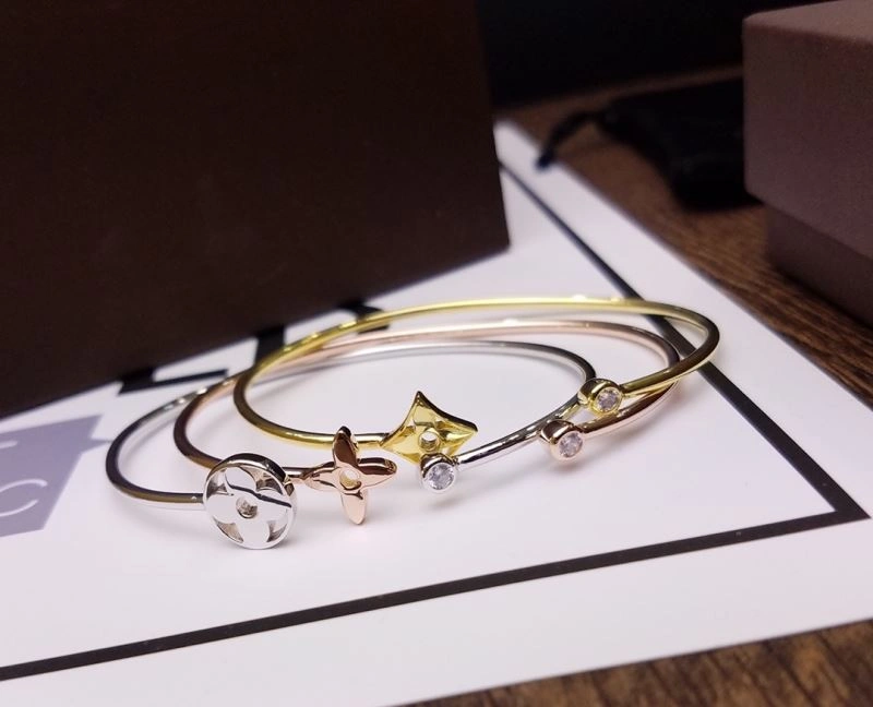 Louis Vuitton Bracelets Timeless 250763