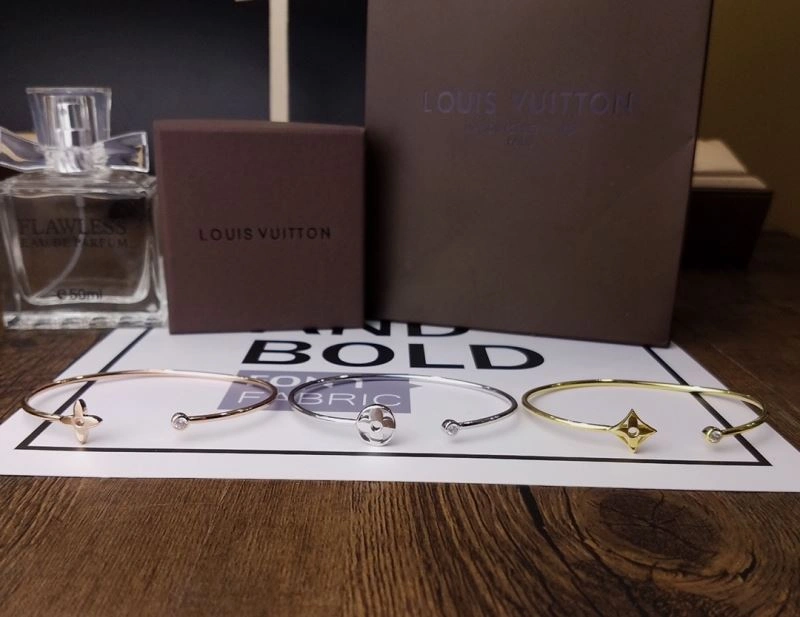 Louis Vuitton Bracelets Timeless 250763