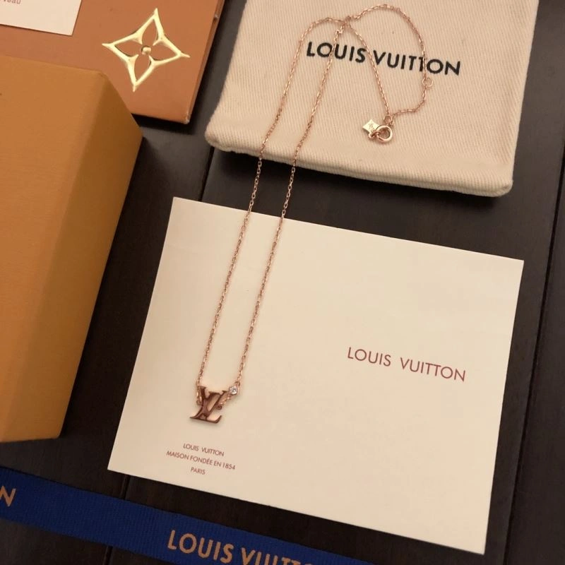 Louis Vuitton Bracelets OnTrend 250757