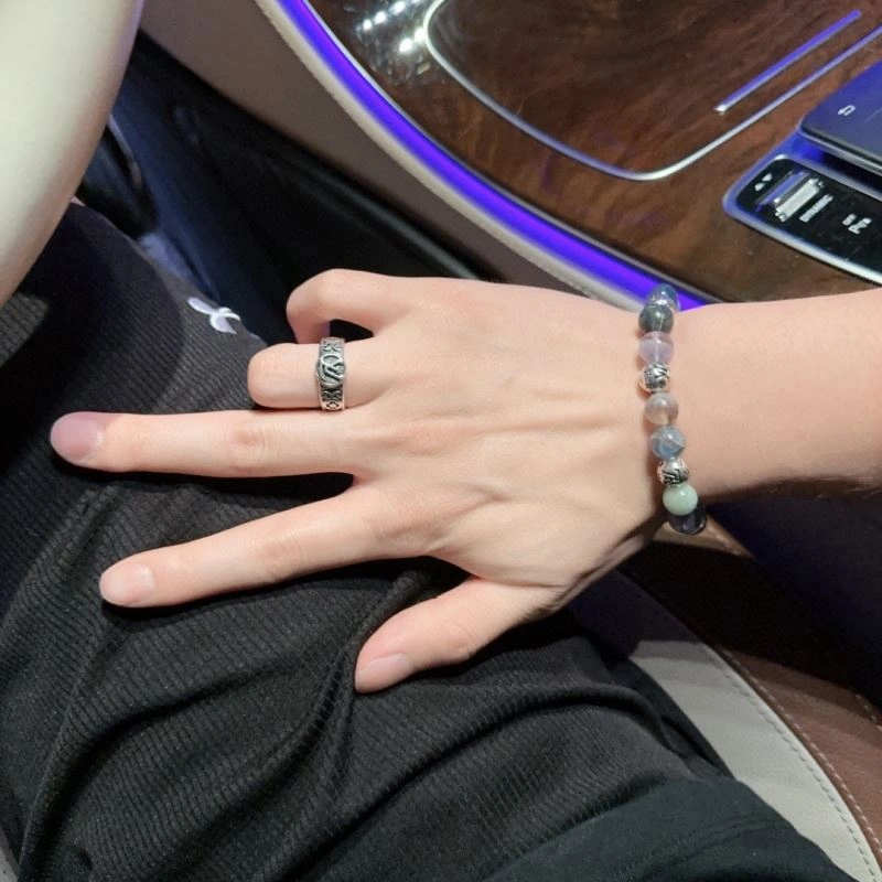 Louis Vuitton Bracelets Flexible 250760