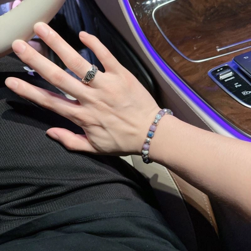 Louis Vuitton Bracelets ZipUp 250762
