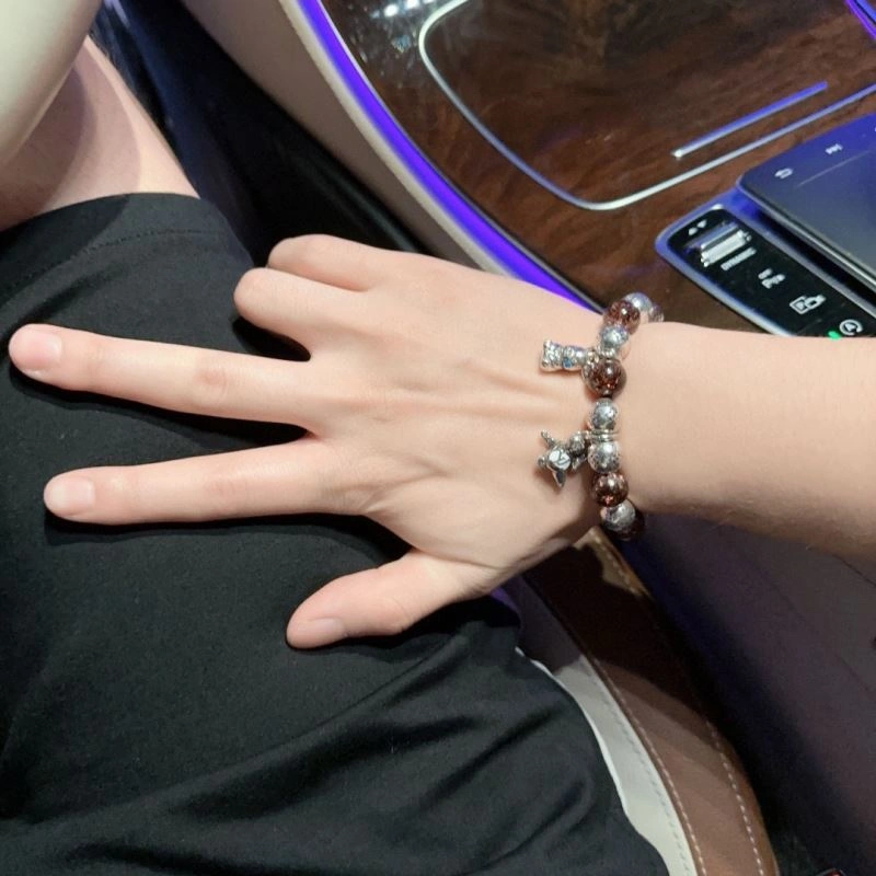 Louis Vuitton Bracelets Cozy 250751