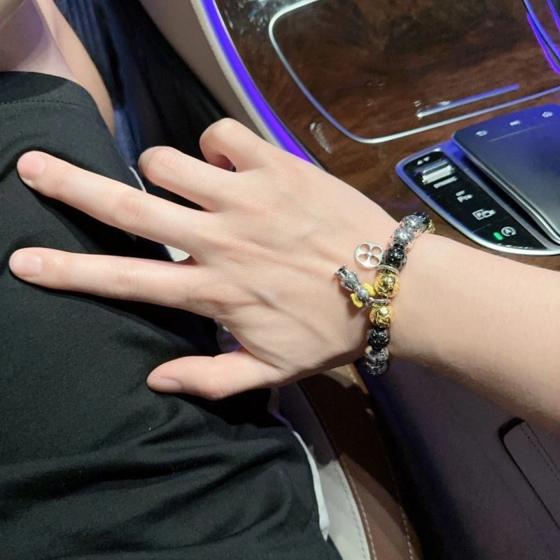 Thermal Louis Vuitton Bracelets 250750