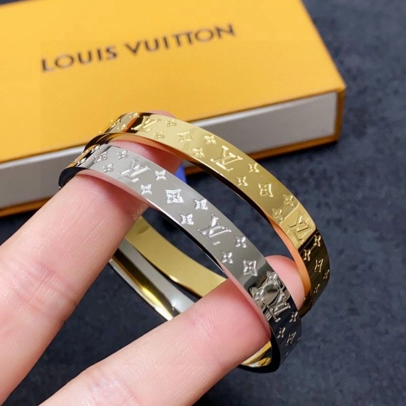 FashionForward Louis Vuitton Bracelets 250769