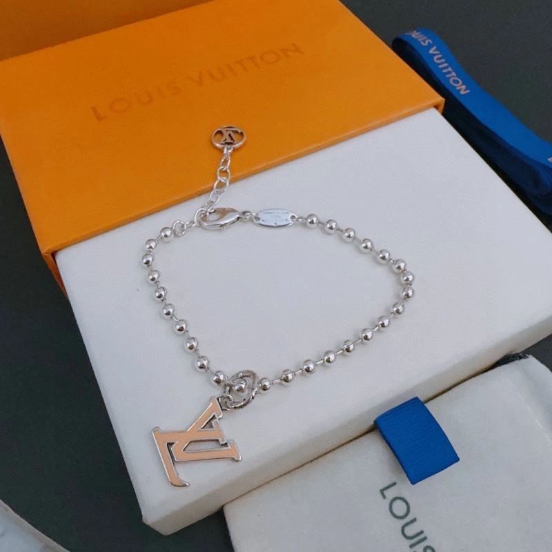 Louis Vuitton Bracelets MoistureWicking 250747