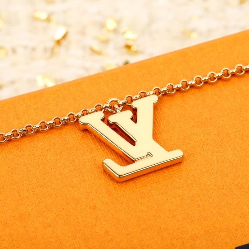 Louis Vuitton Bracelets EyeCatching 250738