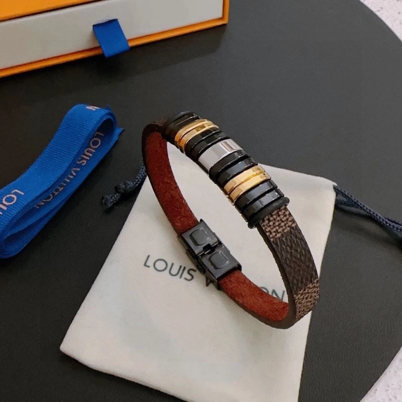 Louis Vuitton Bracelets Unisex 250737