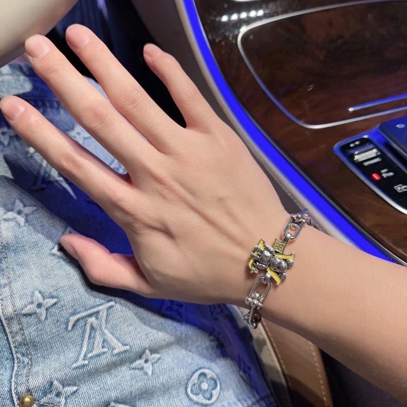 Louis Vuitton Bracelets ComfortFit 250740