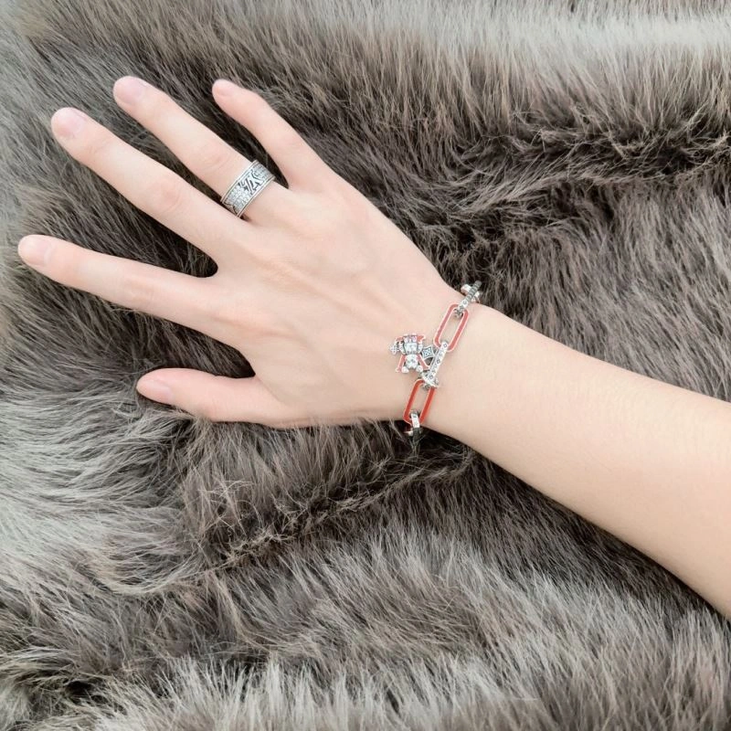Practical Louis Vuitton Bracelets 250725