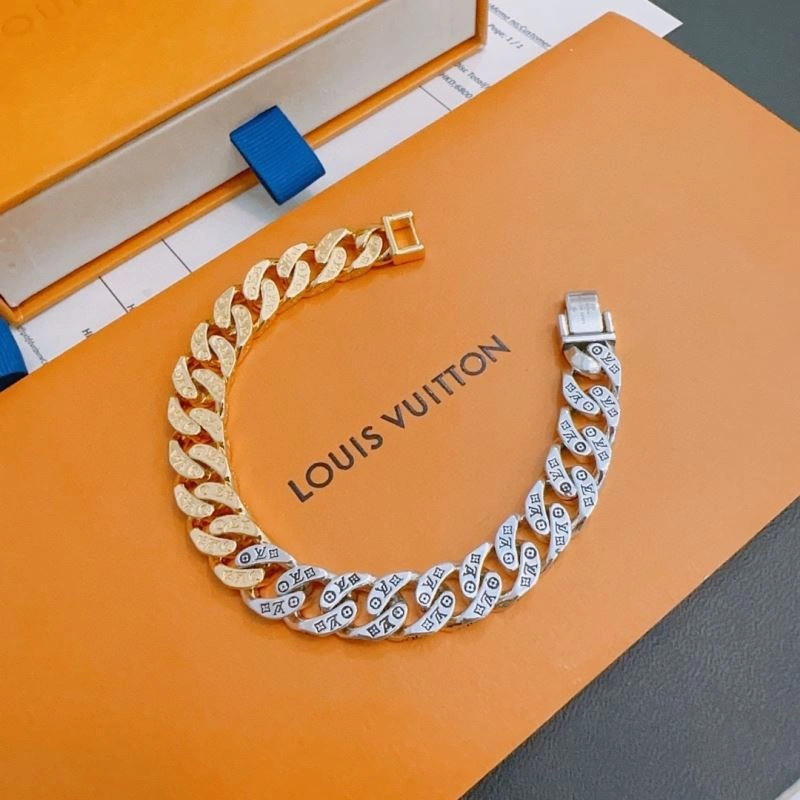 Durable Louis Vuitton Bracelets 250724