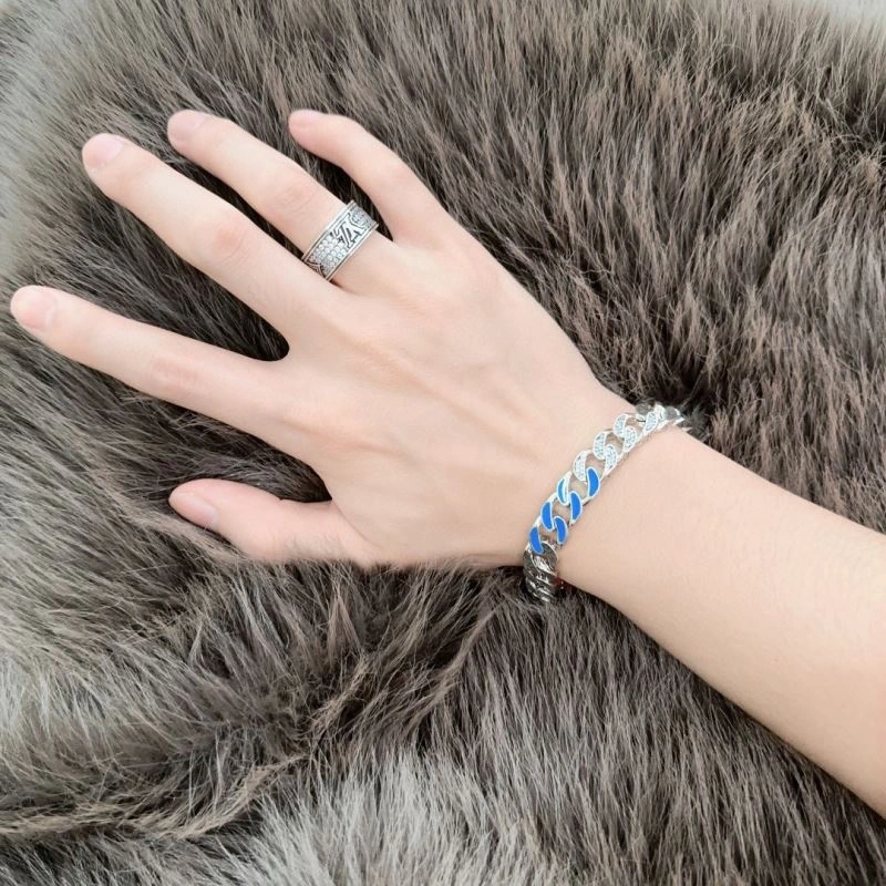 Louis Vuitton Bracelets SoftTouch 250709