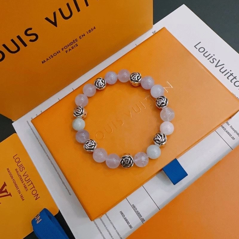 Louis Vuitton Bracelets Comfortable 250721