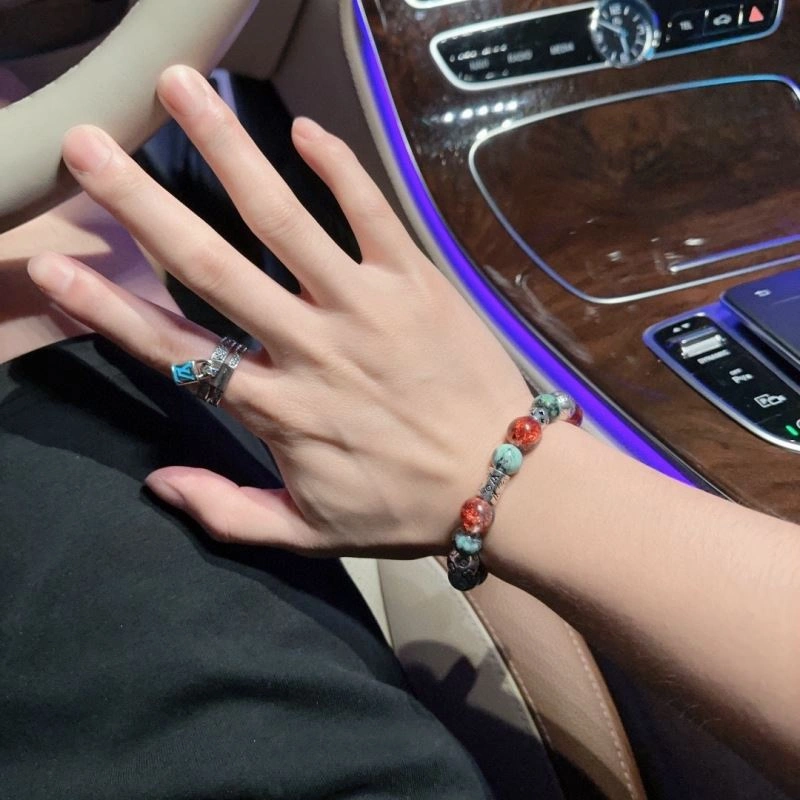 Louis Vuitton Bracelets Stylish 250715