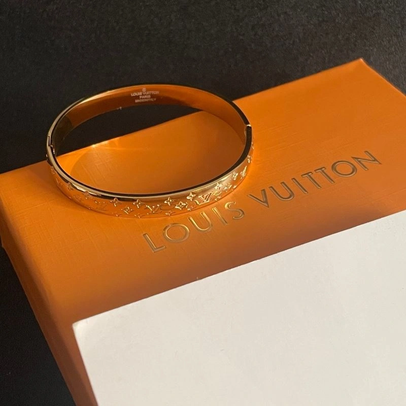 GoodFit Louis Vuitton Bracelets 250710