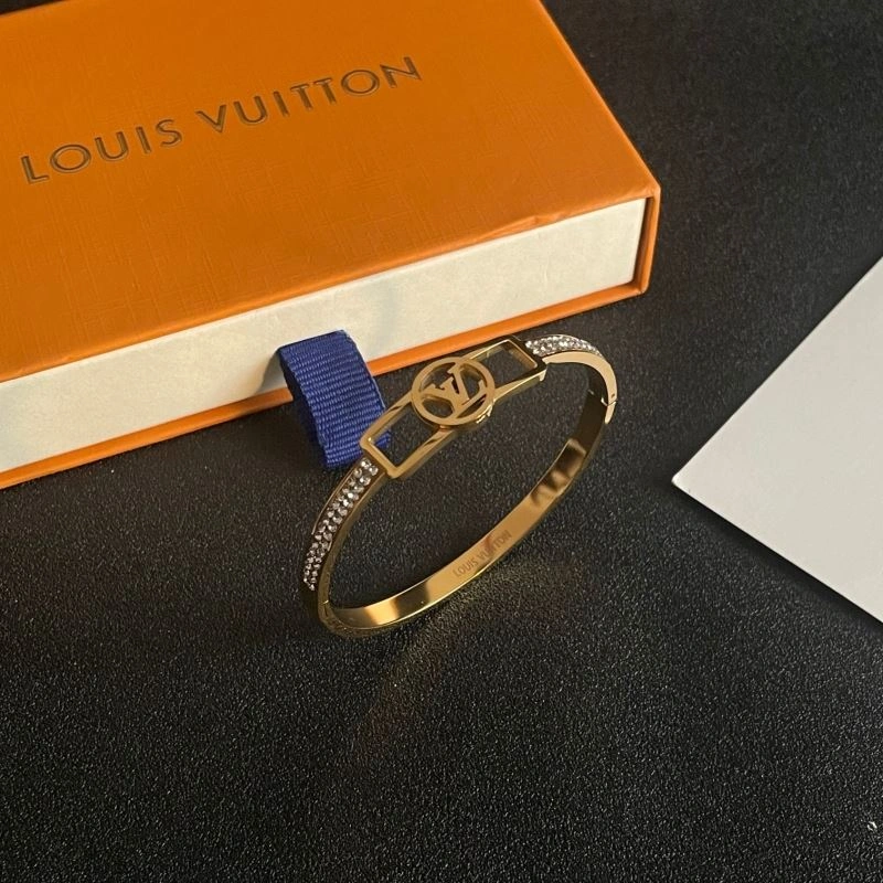 Trendy Louis Vuitton Bracelets 250692