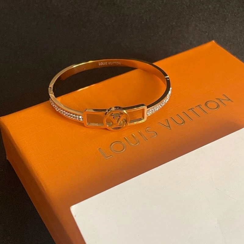Trendy Louis Vuitton Bracelets 250692